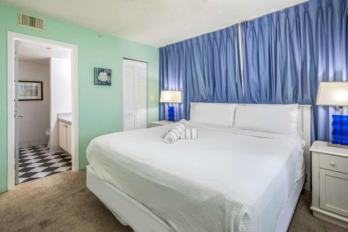Tortuga Suite At Sunrise Suites Resort - Heated Pool, Hot Tub & Free Parking 基韋斯特 外观 照片
